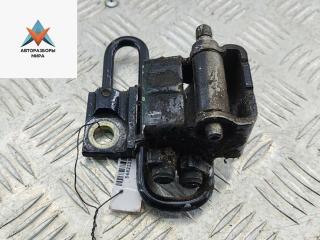 петля двери Volkswagen Bora 1 поколение 1999, чёрный, универсал, 1J4833411C