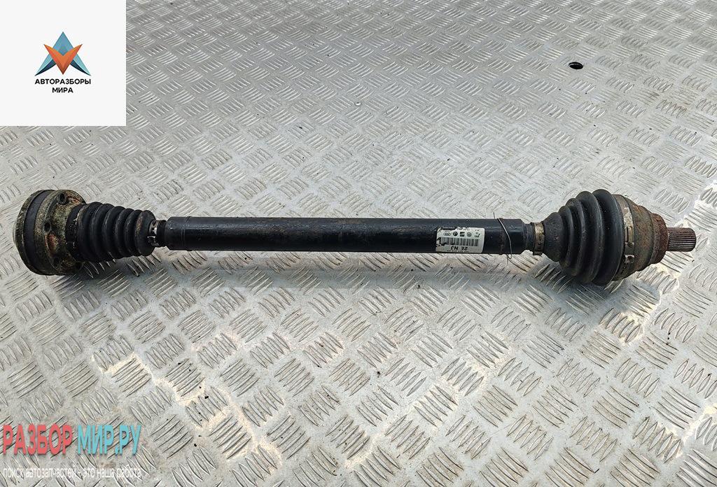 полуось передняя правая (приводной вал, ШРУС) Volkswagen Passat B6 2007, 2.0 л., дизель, МКПП, чёрный, универсал, 1K0407272EN - фото №1