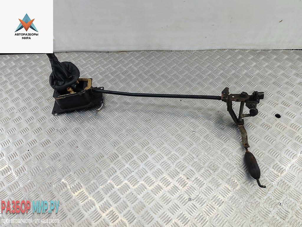 кулиса Volkswagen Golf 3 поколение 1993, 1.8 л., бензин, МКПП, красный, хетчбэк 5 дв., 1H0711091 - фото №1