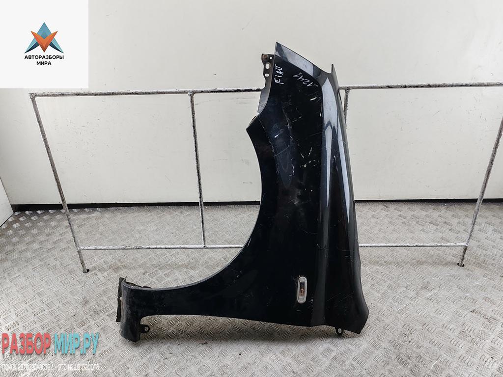 крыло переднее левое Fiat Panda 2 поколение 2009, 1.2 л., бензин, МКПП, чёрный, хетчбэк 5 дв. - фото №1