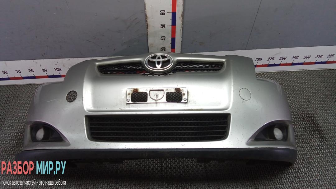 бампер передний Toyota Auris 1 поколение 2009, 1.4 л., D-4D, дизель, МКПП, хетчбэк 5 дв. - фото №1