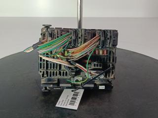 блок предохранителей Citroen C4 1 поколение 2005, цвет, 9661682980