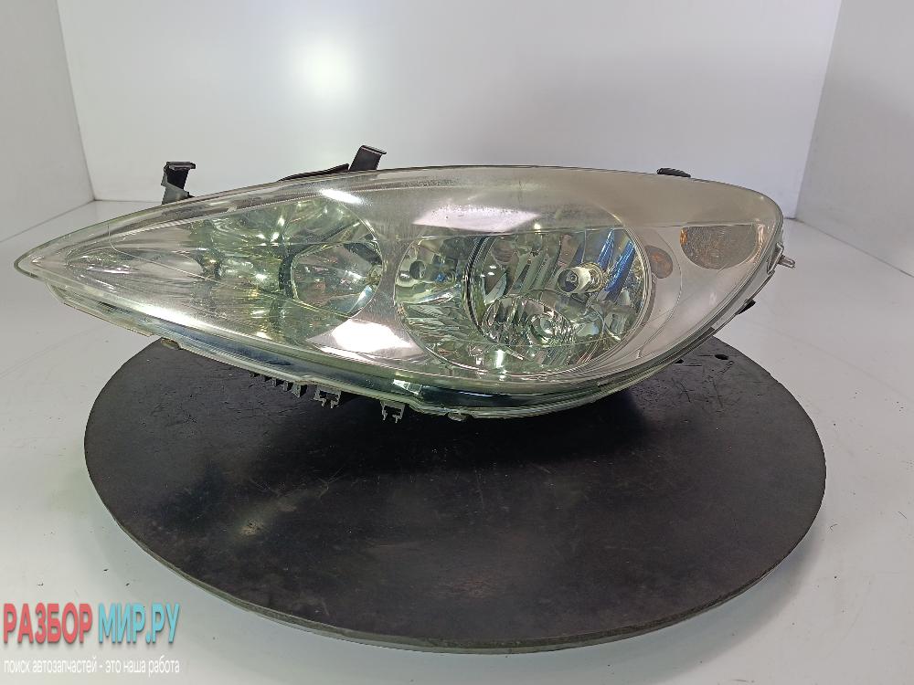 фара левая Peugeot 307 1 поколение 2003, цвет, 9641615380 - фото №1