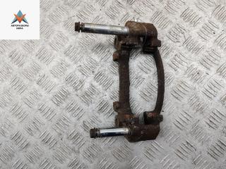 скоба суппорта Mercedes-Benz Vito-1 W638 1999, 2.8 л., бензин, АКПП, серый, микроавтобус