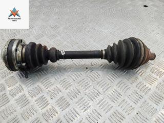 полуось передняя левая (приводной вал, ШРУС) Volkswagen Passat B6 2007, 2.0 л., дизель, МКПП, чёрный, универсал