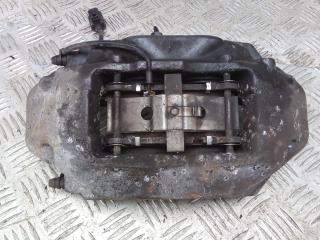 суппорт передний правый Volkswagen Touareg 2 поколение 2011, 3.0 л., V6 TDI, дизель, АКПП, внедорожник 5 дв.