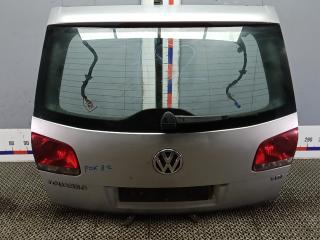 крышка багажника Volkswagen Touareg 1 поколение 2006, 2.5 л., дизель, МКПП, внедорожник 5 дв.