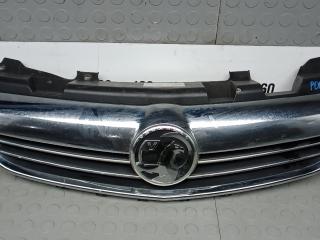 решетка радиатора Opel Zafira Family [рестайлинг] 2010, 1.8 л., бензин, АКПП, минивэн