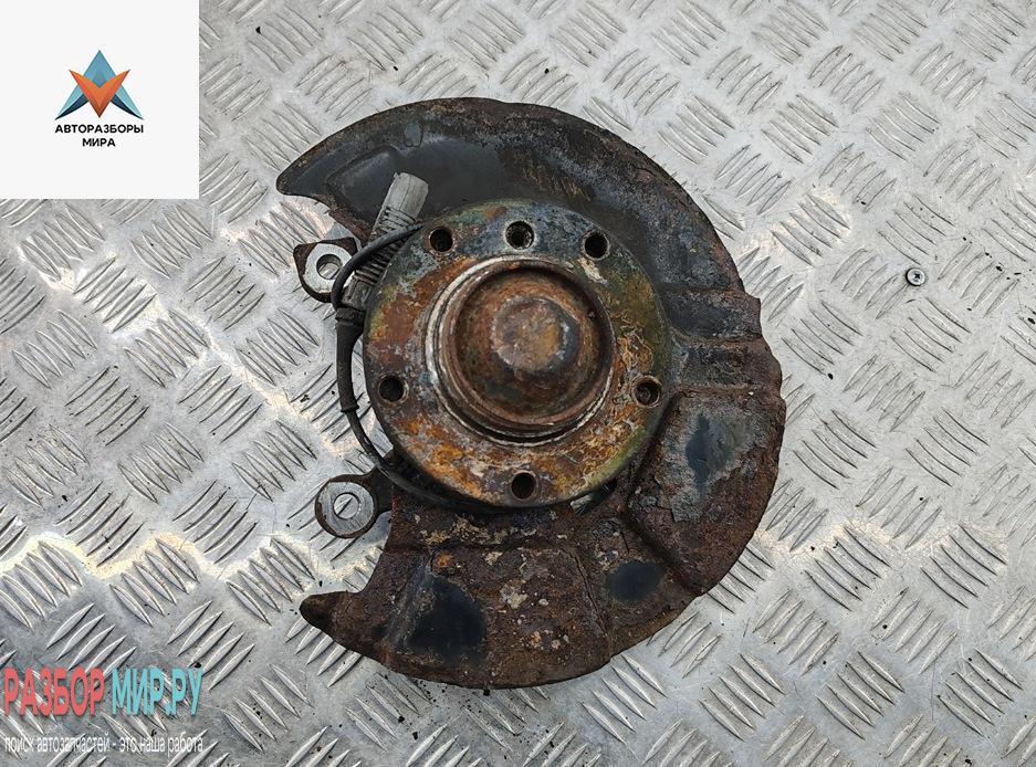 ступица передняя правая BMW 3 серия E36 1996, 1.8 л., бензин, МКПП, зелёный, универсал - фото №1