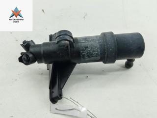 форсунка омывателя фары BMW 5 серия E60/E61 2004, 2.5 л., дизель, АКПП, чёрный, универсал, 7038415