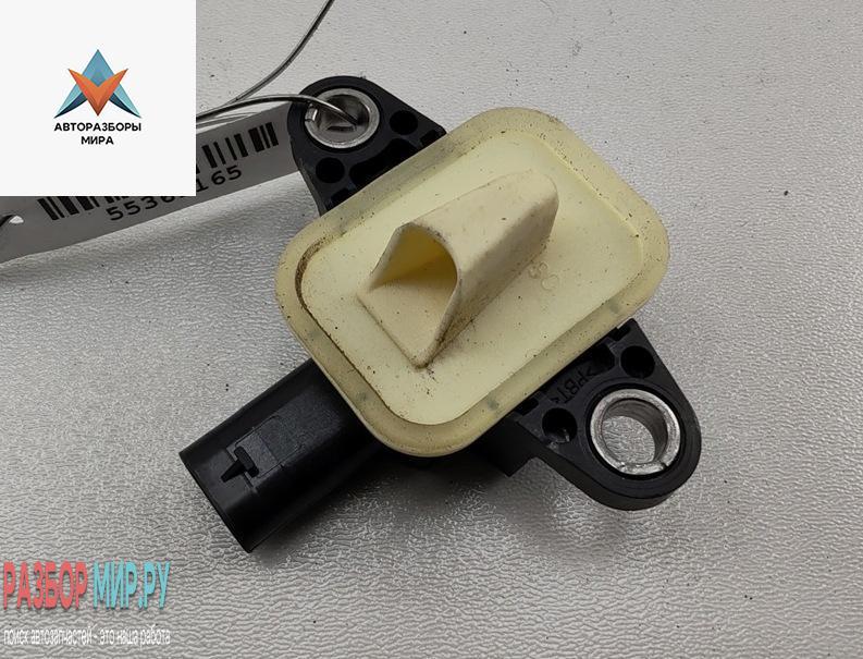 датчик AirBag Skoda Fabia mk3 (NJ) 2015, 1.2 л., бензин, МКПП, белый, универсал, 4H0955557 - фото №1