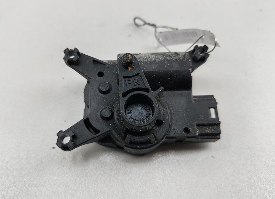 моторчик заслонки печки Volkswagen Touareg 2007, 5.0 л., дизель, АКПП, серый, внедорожник 5 дв., 52411483R04