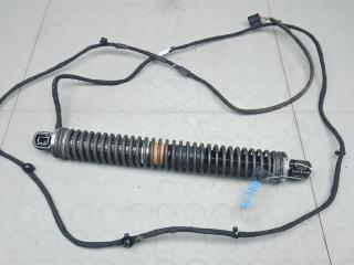 амортизатор крышки багажника (3-5 двери) BMW 7 серия F01/F02 2010, 3.0 л., 730d, дизель, АКПП, седан