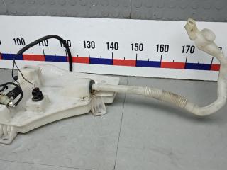 бачок омывателя Volkswagen Touareg 2 поколение 2011, 3.0 л., V6 TDI, дизель, АКПП, внедорожник 5 дв.