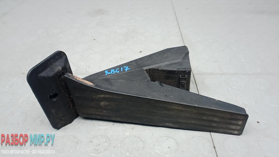 педаль BMW 7 серия F01/F02 2010, 3.0 л., 730d, дизель, АКПП, седан - фото №1