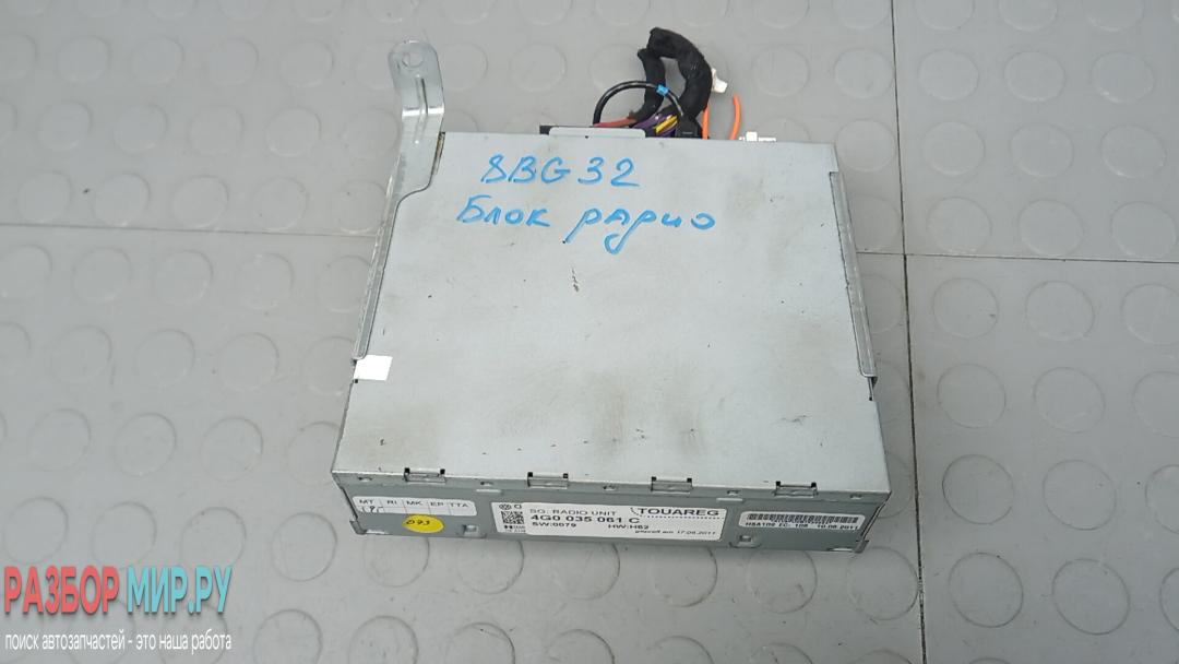 блок радио Volkswagen Touareg 2 поколение 2011, 3.0 л., V6 TDI, дизель, АКПП, внедорожник 5 дв., 4G0035061C - фото №1