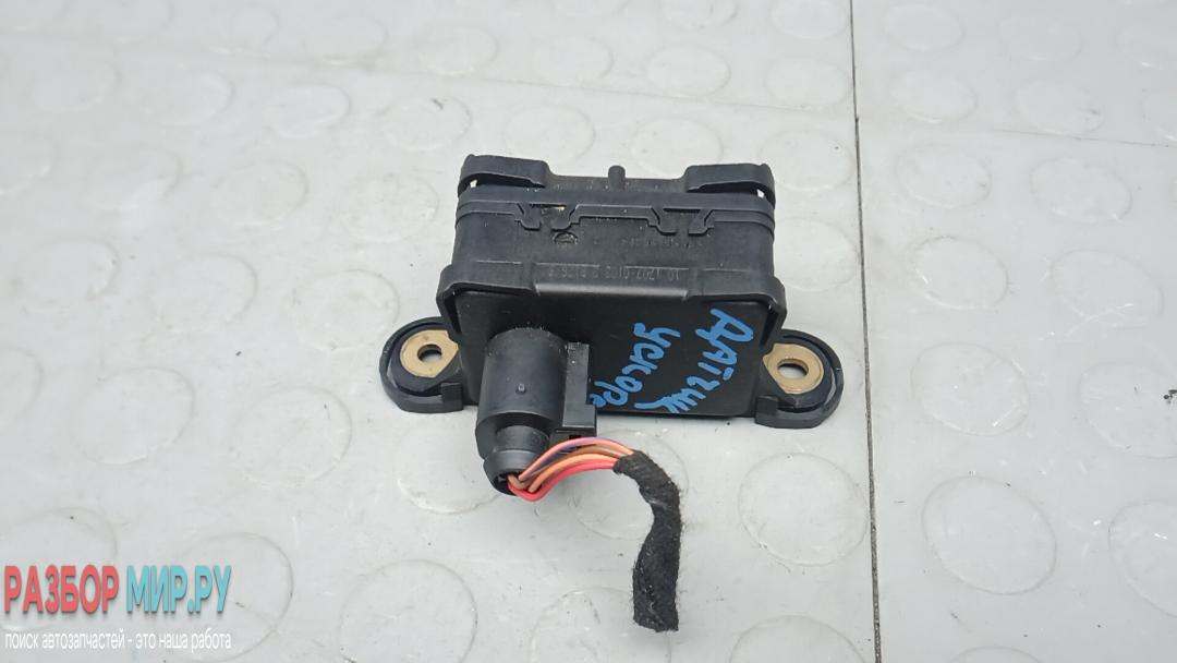 датчик ускорения Volkswagen Touareg 2 поколение 2011, 3.0 л., V6 TDI, дизель, АКПП, внедорожник 5 дв., 7P0907652 - фото №1