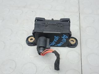 датчик ускорения Volkswagen Touareg 2 поколение 2011, 3.0 л., V6 TDI, дизель, АКПП, внедорожник 5 дв., 7P0907652