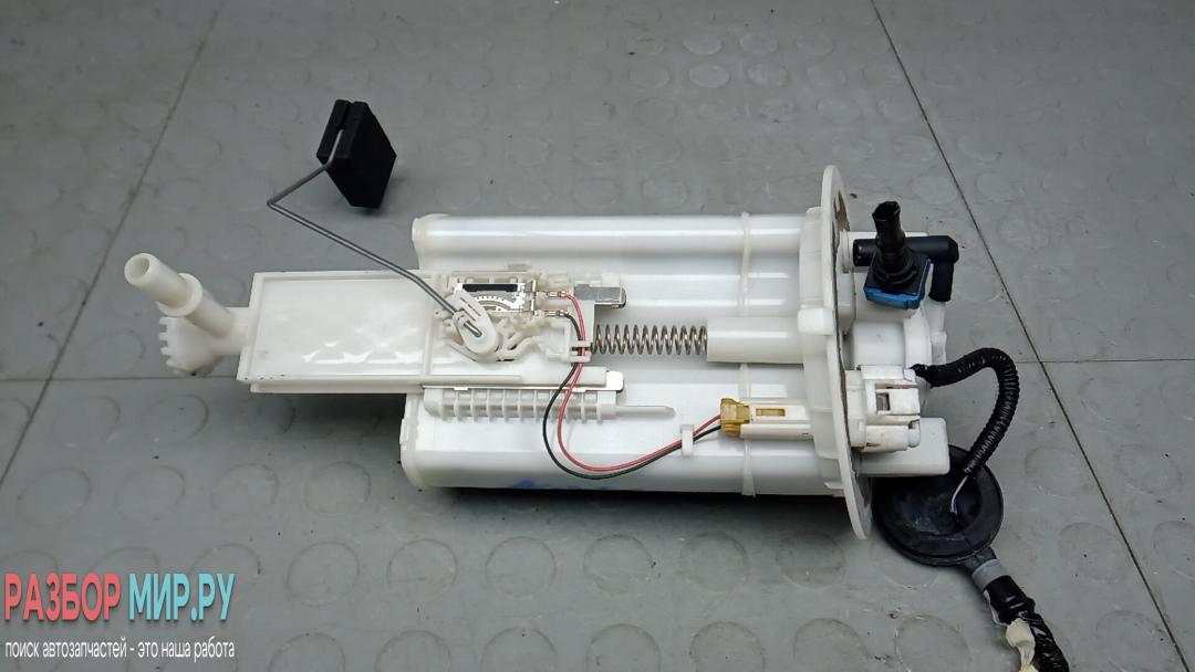 насос топливный Lexus GS 4 поколение 2012, 2.5 л., бензин, АКПП, седан - фото №1