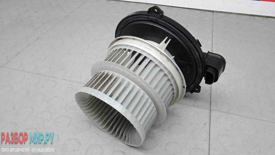 моторчик печки Lexus GS 4 поколение 2012, 2.5 л., бензин, АКПП, седан - фото №1