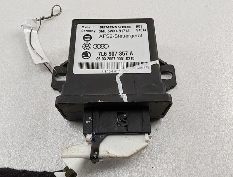 блок управления светом Volkswagen Touareg 2007, 5.0 л., дизель, АКПП, серый, внедорожник 5 дв., 7L6907357A