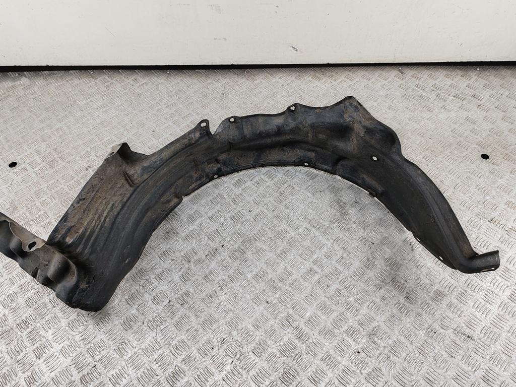 Подкрылок передний правый Nissan Primera P11 2000, 2.0 л., бензин, универсал, 638429F500