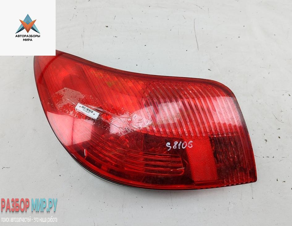 фонарь задний правый Peugeot 308 T7 2008, 1.6 л., бензин, МКПП, серый, универсал - фото №1
