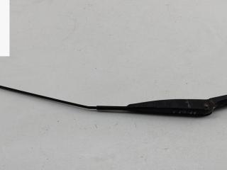 Щеткодержатель (поводок стеклоочистителя) передний Fiat Panda 2 поколение 2009, 1.2 л., бензин, МКПП, чёрный, хетчбэк 5 дв.