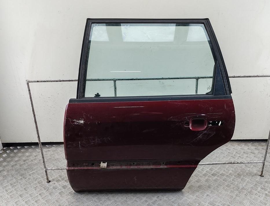 дверь сдвижная Volkswagen Passat B4 1994