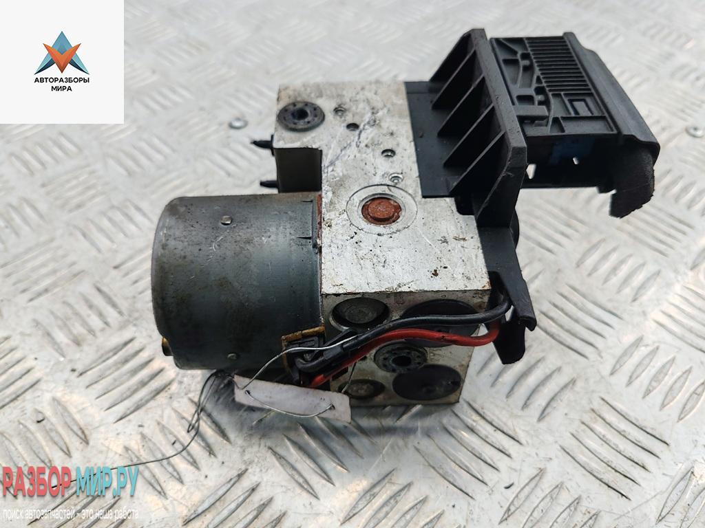 блок ABS Audi A6 4B/C5 2000, 2.8 л., бензин, АКПП, серый, седан, 8E0614111T - фото №1