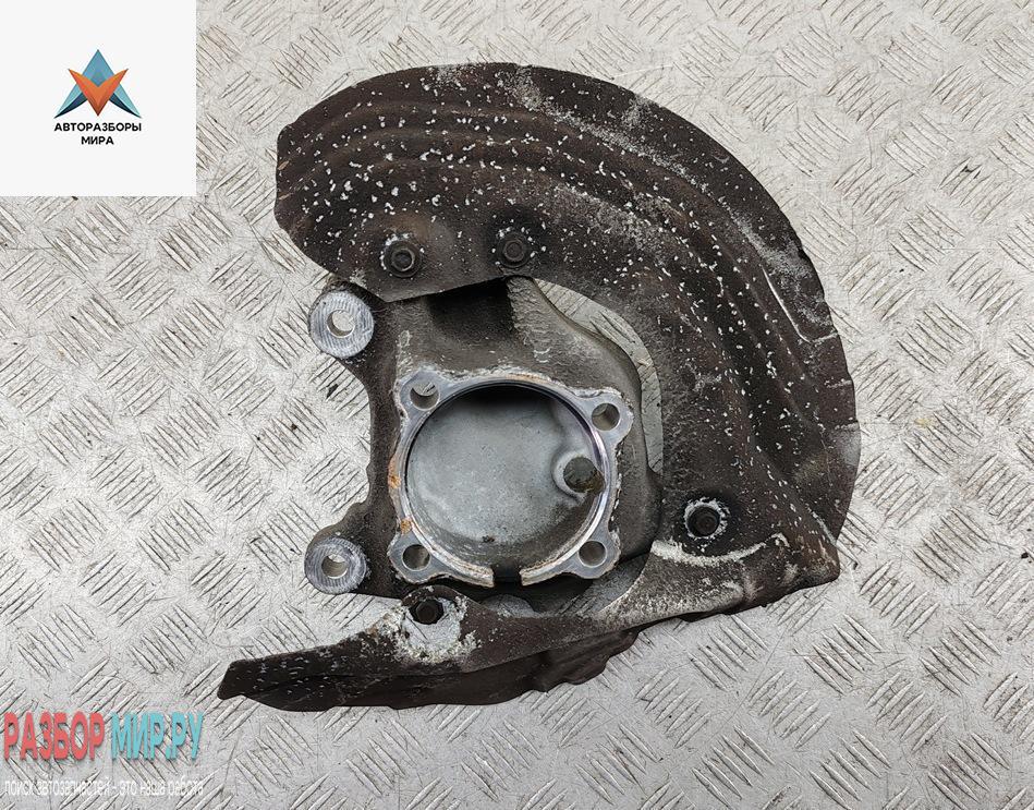 Кулак (корпус ступицы) передний правый BMW X1 E84 2011, 2.0 л., дизель, АКПП, чёрный, внедорожник 5 дв. - фото №1