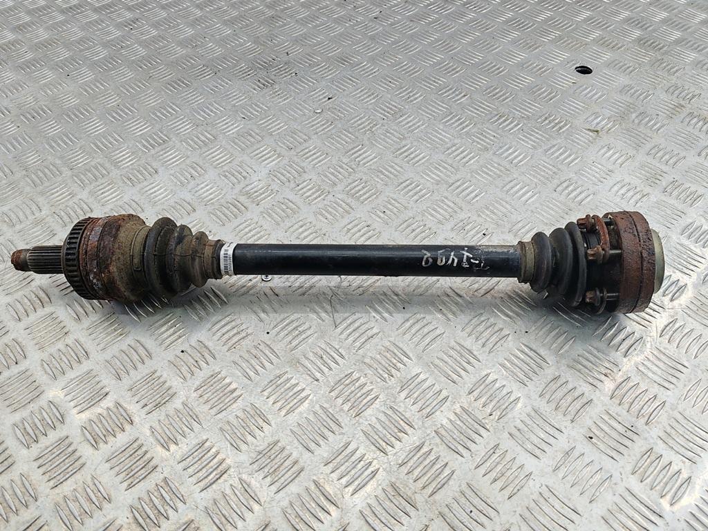 полуось задняя (приводной вал, ШРУС) BMW 3 E46 2000, 2.0 л., бензин, АКПП, чёрный, универсал, 1229493