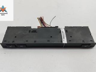 кнопка обогрева сидений BMW 5 серия E39 1999, 2.0 л., бензин, МКПП, серый, седан, 83737712