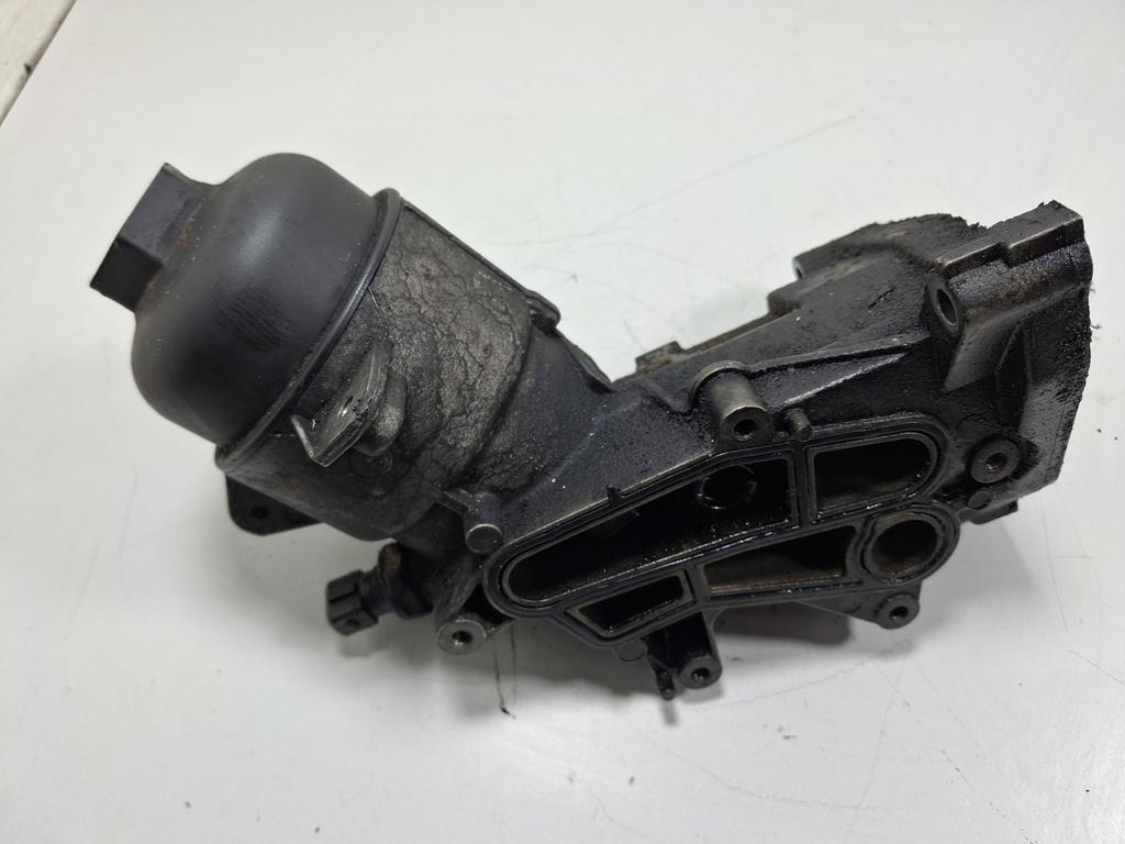 корпус масляного фильтра BMW 5 E39 2003, 2.5 л., дизель, МКПП, универсал
