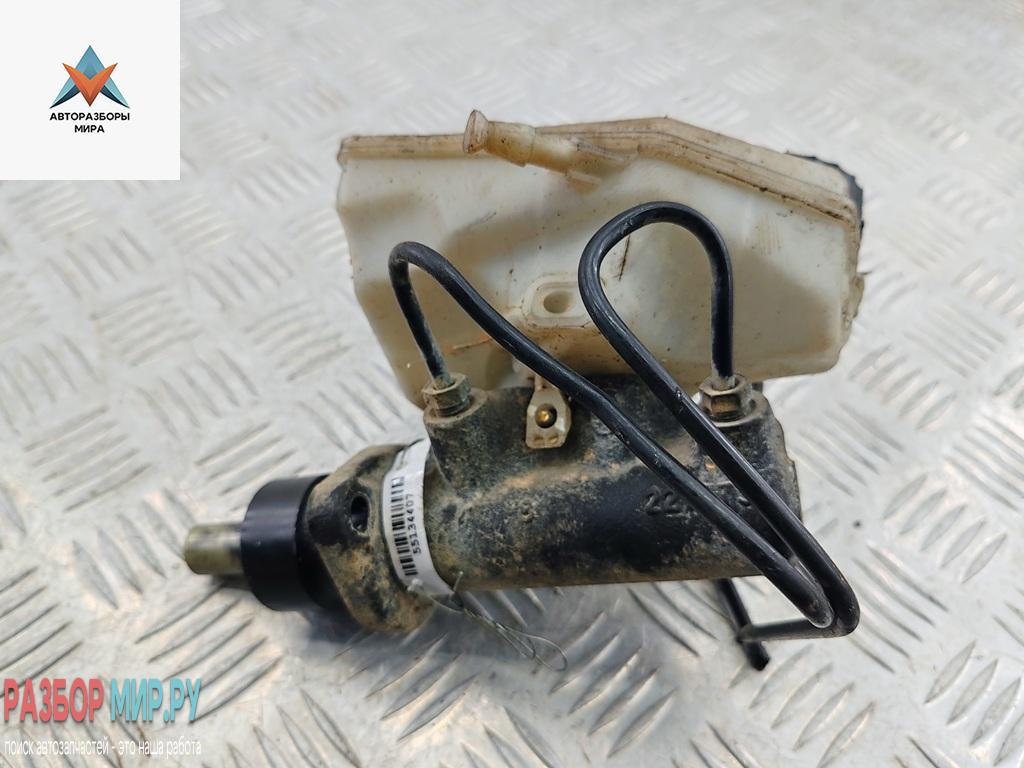 цилиндр тормозной главный Fiat Scudo 1 поколение 2005, 2.0 л., дизель, МКПП, белый, фургон - фото №1