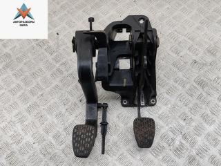 узел педальный (блок педалей) Mercedes-Benz Sprinter W901-W905 2005, 2.2 л., дизель, МКПП, белый, микроавтобус, A9012941401