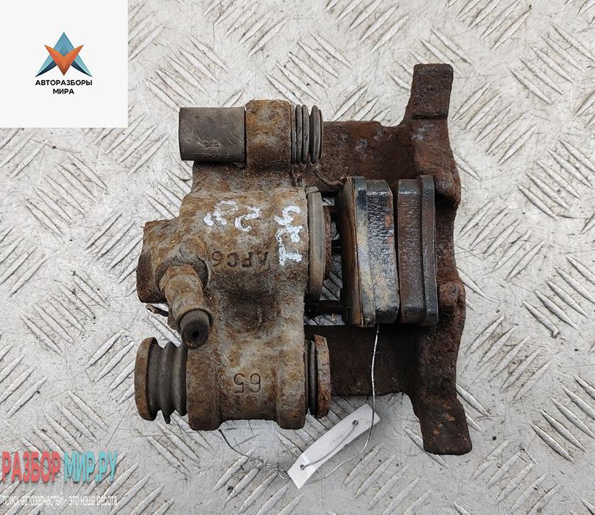 суппорт задний правый Mercedes-Benz Vito-1 W638 1999, 2.8 л., бензин, АКПП, серый, микроавтобус - фото №1