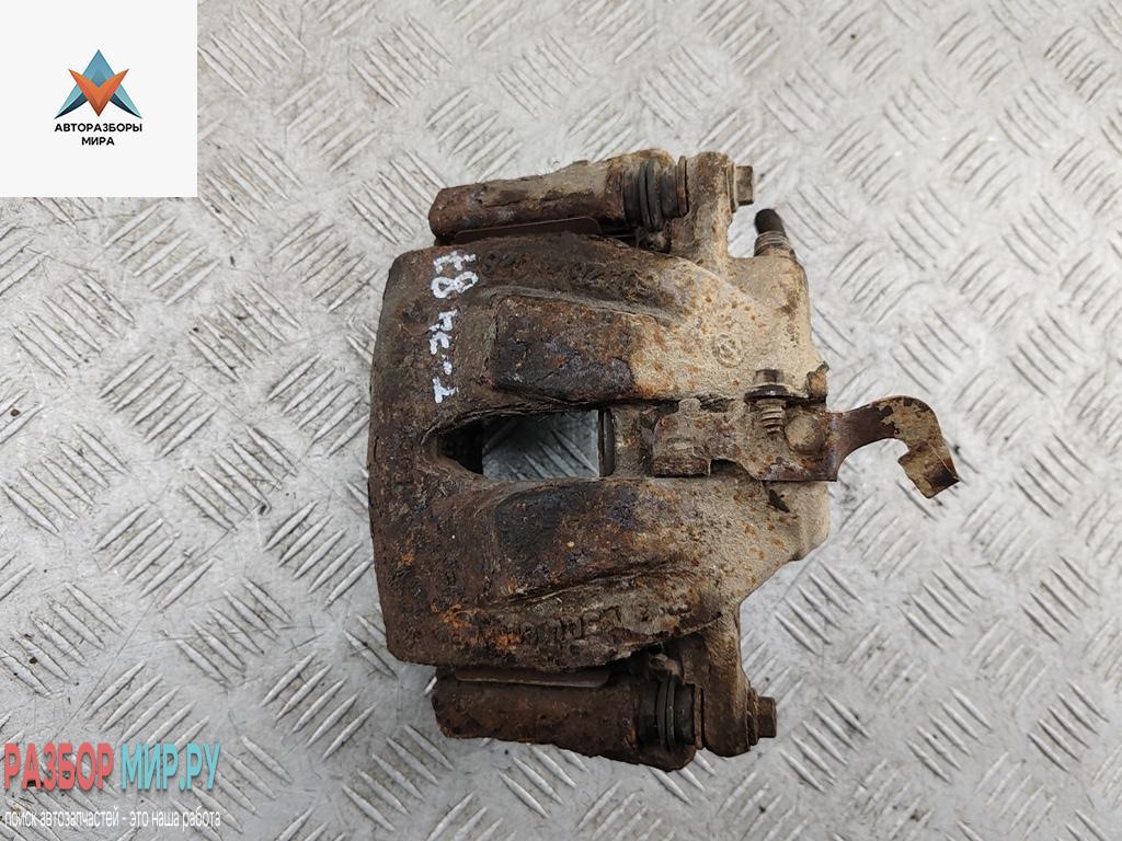 суппорт передний правый Fiat Scudo 1 поколение 2005, 2.0 л., дизель, МКПП, белый, фургон - фото №1