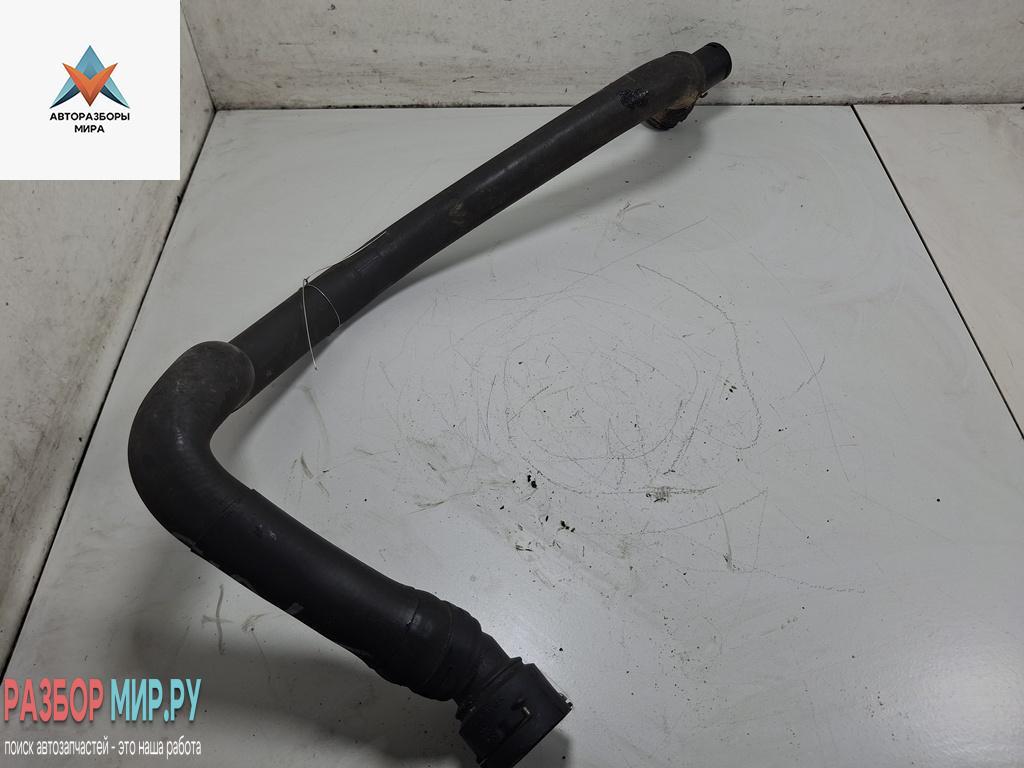 патрубок радиатора Volkswagen Passat B6 2007, 2.0 л., бензин - фото №1