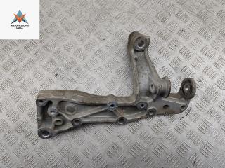 Кронштейн крепления рычага передней подвески Skoda Yeti 1 поколение 2010, 2.0 л., дизель, МКПП, коричневый, внедорожник 5 дв., 1K0199296E