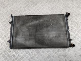 радиатор охлаждения Volkswagen Passat B6 2006, 2.0 л., бензин, МКПП, серый, седан