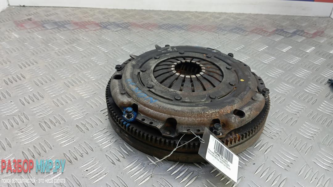 маховик Volkswagen Transporter T5 2005, 1.9 л., дизель, МКПП, микроавтобус - фото №1