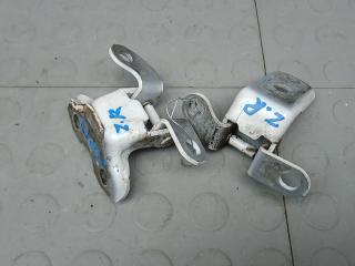 петля двери Toyota RAV4 4 поколение (CA40) 2013, 2.2 л., дизель, АКПП, внедорожник 5 дв.