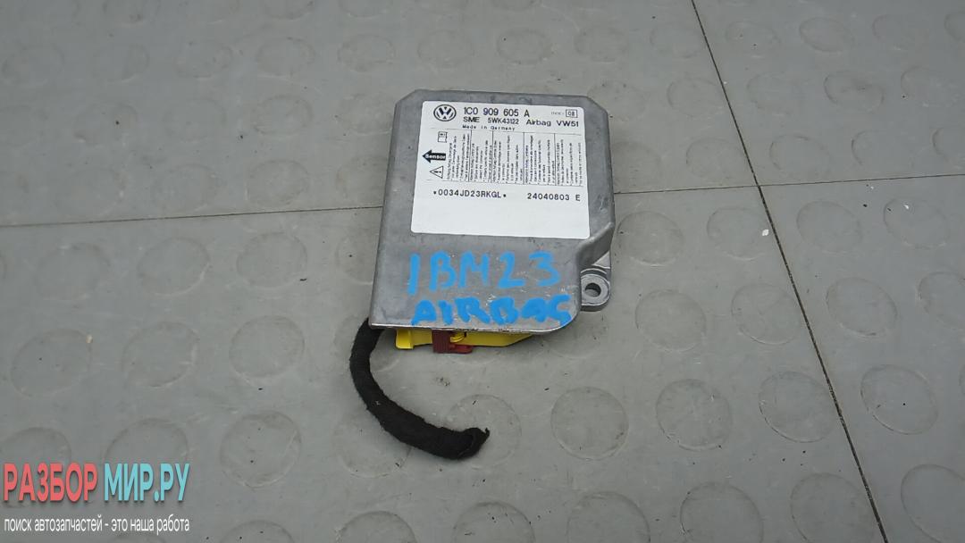 блок AirBag Volkswagen Transporter T5 2004, 1.9 л., дизель, МКПП, микроавтобус, 7H0820803S - фото №1