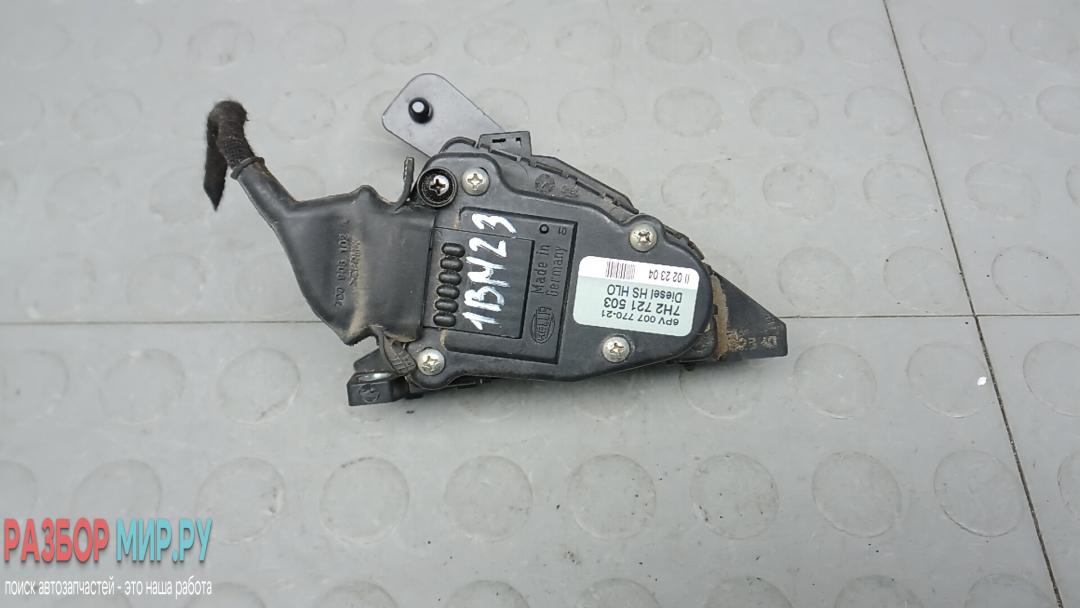 педаль Volkswagen Transporter T5 2004, 1.9 л., дизель, МКПП, микроавтобус - фото №1