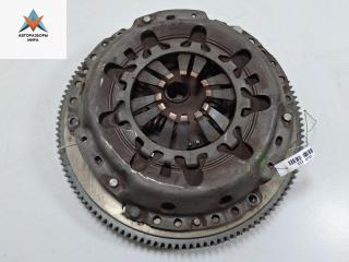 маховик Volkswagen Polo 4 поколение [рестайлинг] 2007, 1.2 л., бензин, МКПП, синий, хетчбэк 3 дв.