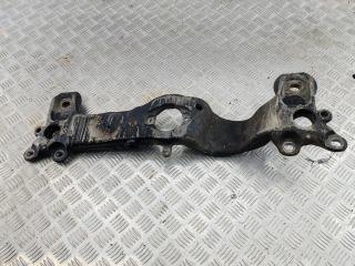 кронштейн КПП Audi A4 B6 2003, 2.5 л., дизель, МКПП, серый, универсал, 8E0399263AF