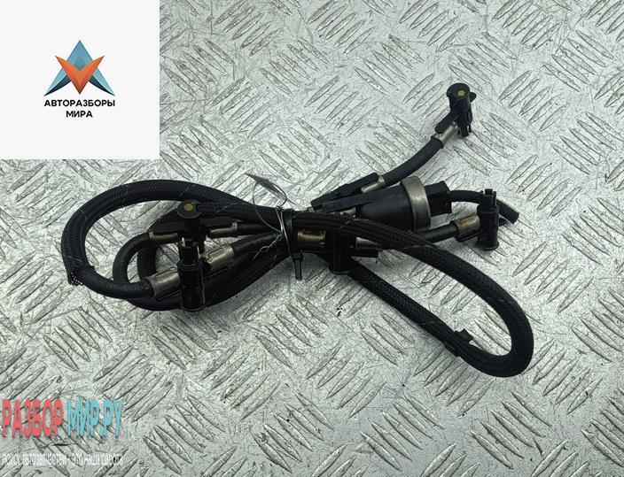 трубка топливная Audi A6 4F/C6 2006, 2.7 л., дизель - фото №1