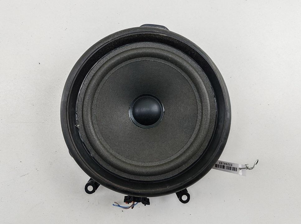динамик двери Audi A4 B6 2001, 1.8 л., Ti, бензин, МКПП, серый, универсал, 8E0035411
