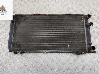 радиатор охлаждения Audi 80 8C/B4 1992, 2.0 л., бензин, МКПП, красный, седан